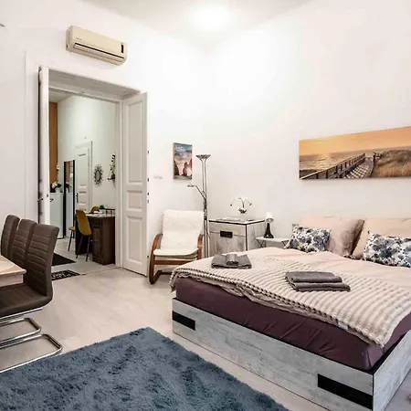 Fenysziget Apartment Budapest Exterior photo